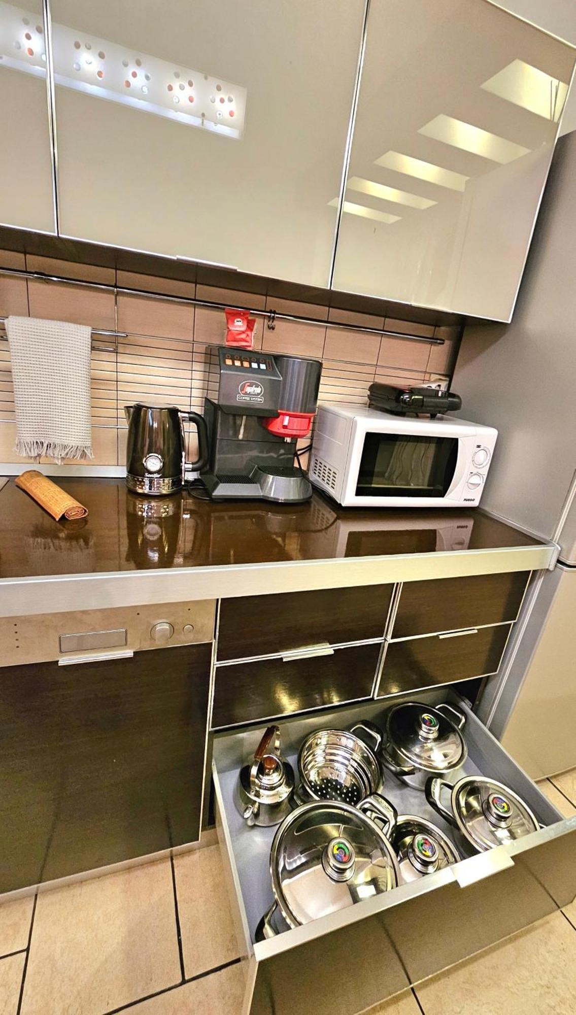 Center Apartment Easy_Luxury Tirana Buitenkant foto