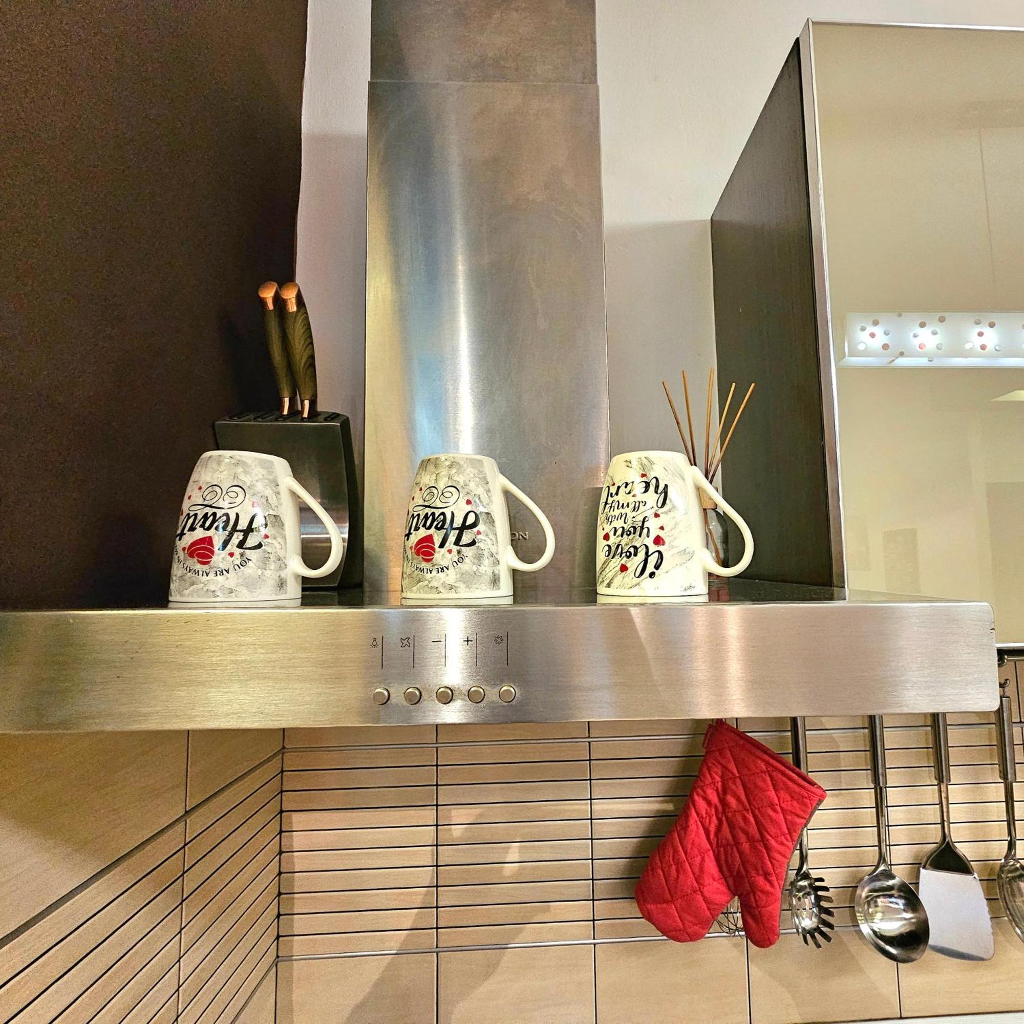 Center Apartment Easy_Luxury Tirana Buitenkant foto