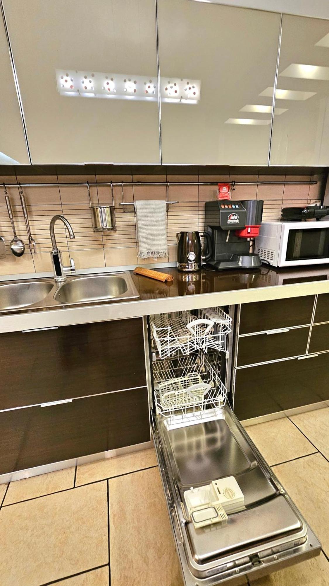 Center Apartment Easy_Luxury Tirana Buitenkant foto