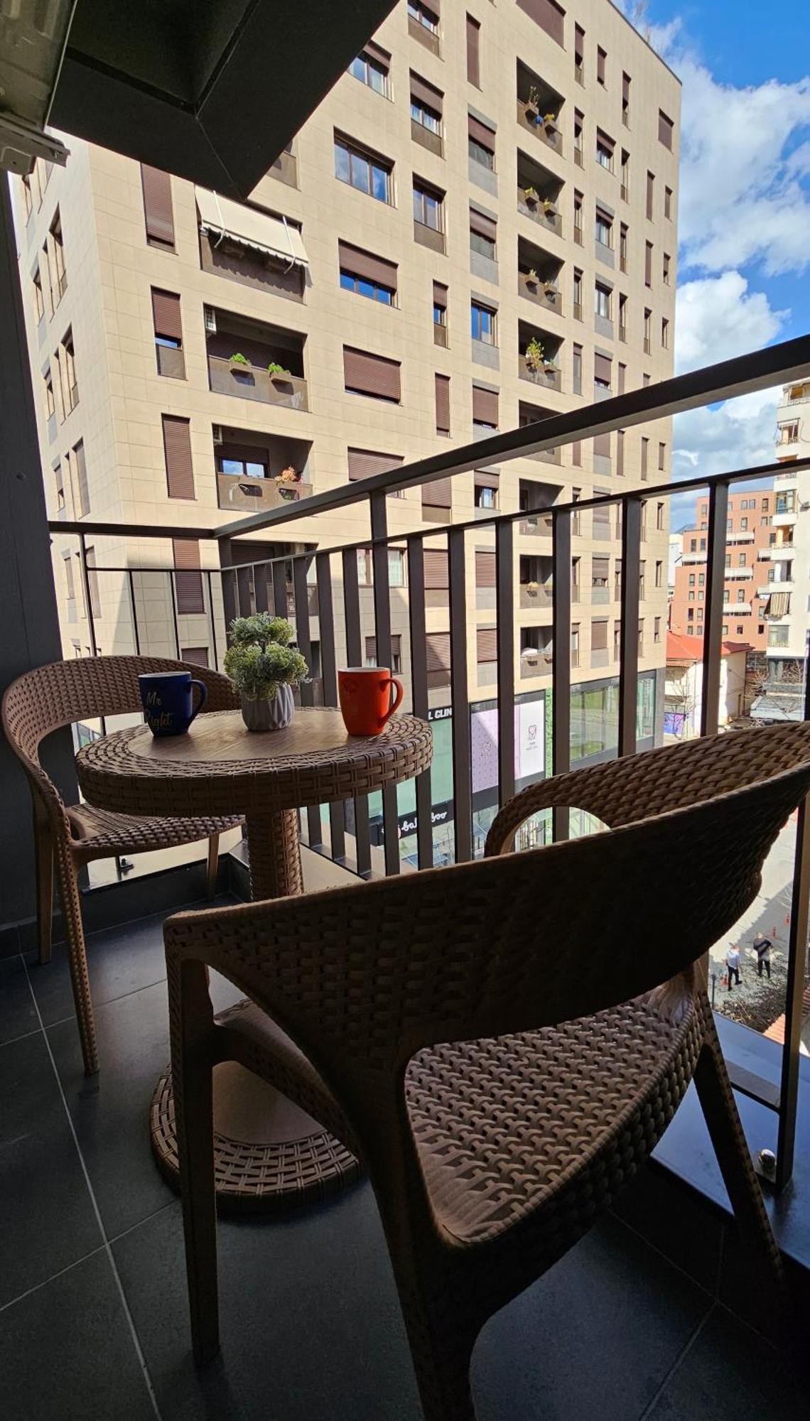 Center Apartment Easy_Luxury Tirana Buitenkant foto