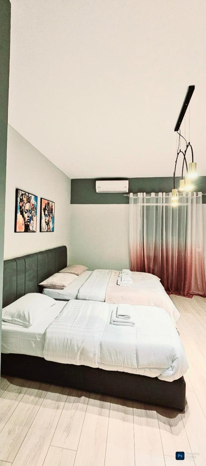 Center Apartment Easy_Luxury Tirana Buitenkant foto